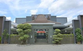 OYO 611 The Edwin Syariah